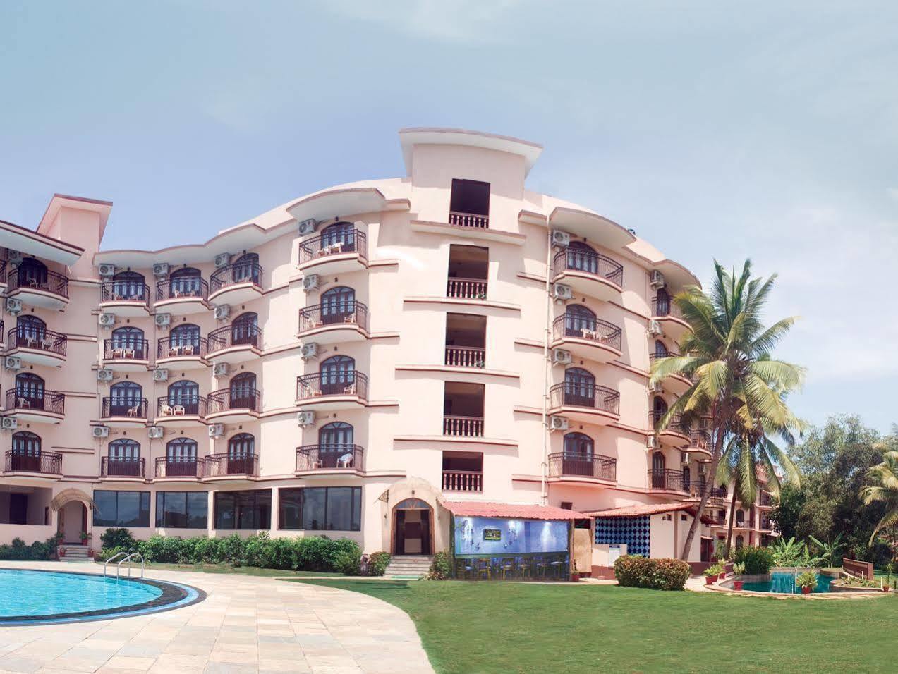 Nazri Resort Baga Exterior foto